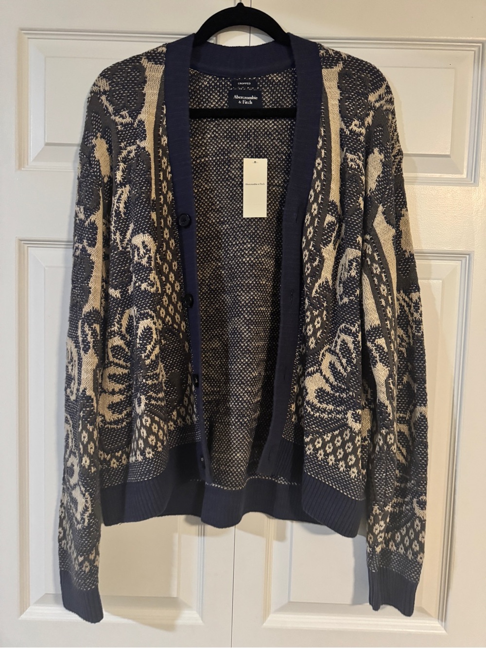 Abercrombie & Fitch Navy and Cream Patterned Knit Cardigan